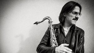 Max Ionata(sax)