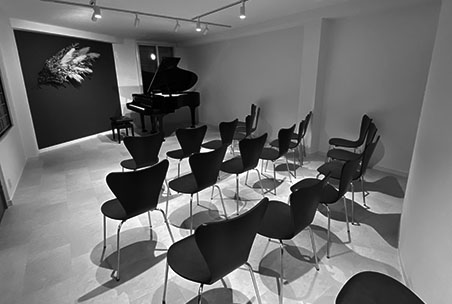 Piano Salon Arco.